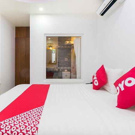 Oyo 652 Monaco Hotel Ho Chi Minh City Bagian luar foto