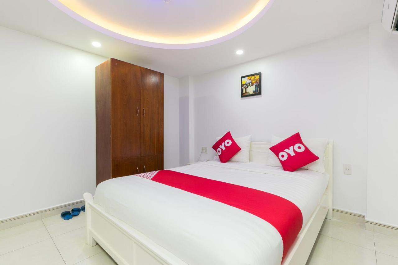 Oyo 652 Monaco Hotel Ho Chi Minh City Bagian luar foto