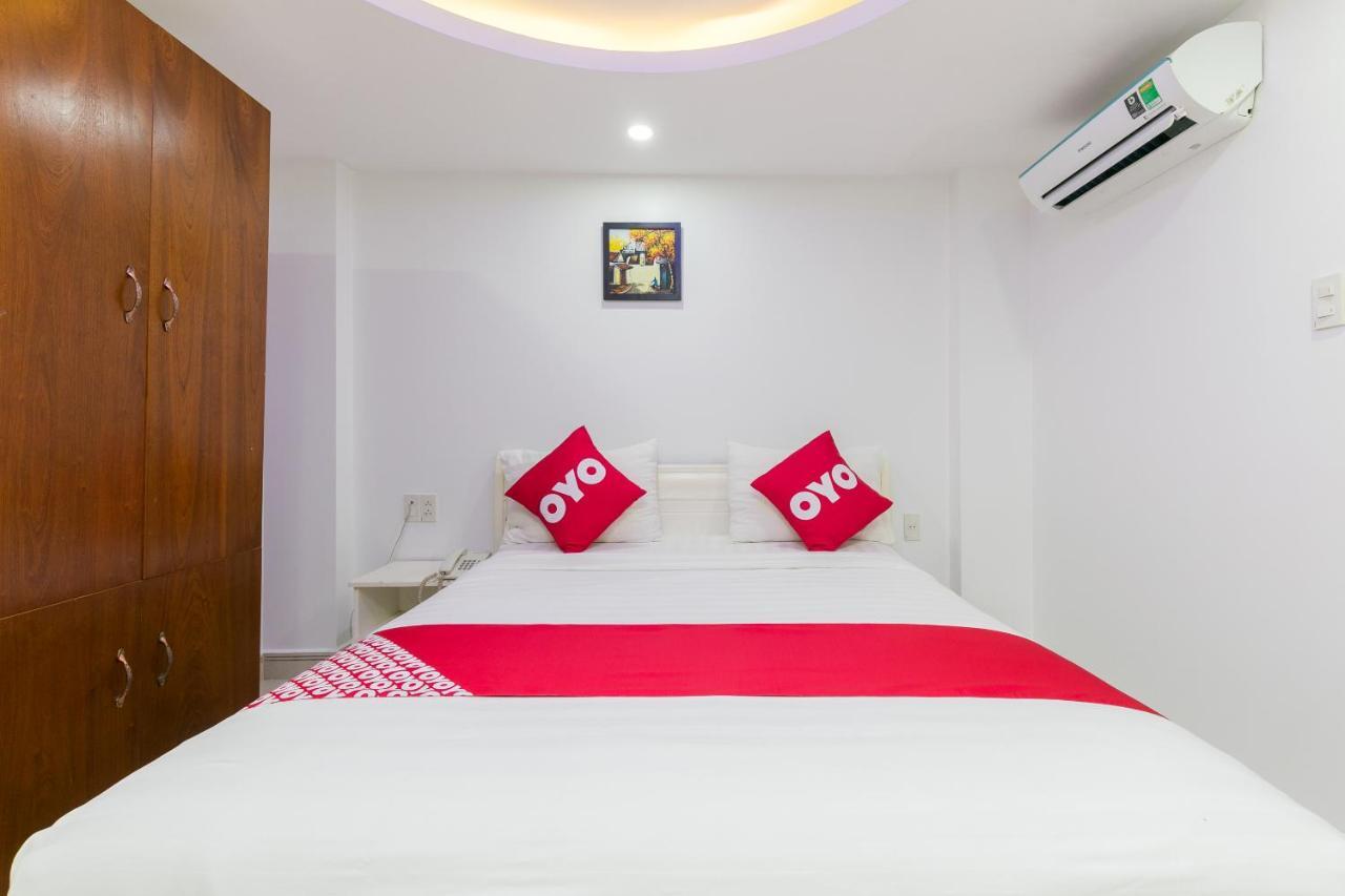 Oyo 652 Monaco Hotel Ho Chi Minh City Bagian luar foto